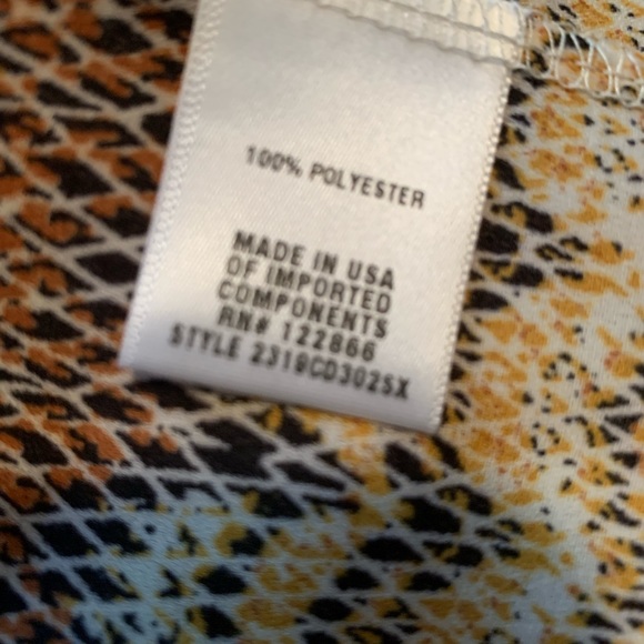 Top - Picture 5 of 6